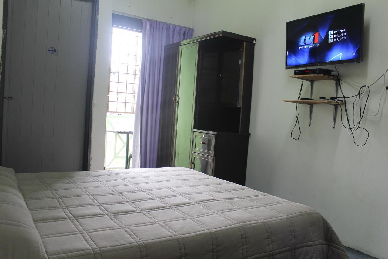 Netasha Holiday Inn Tanah Rata Bagian luar foto
