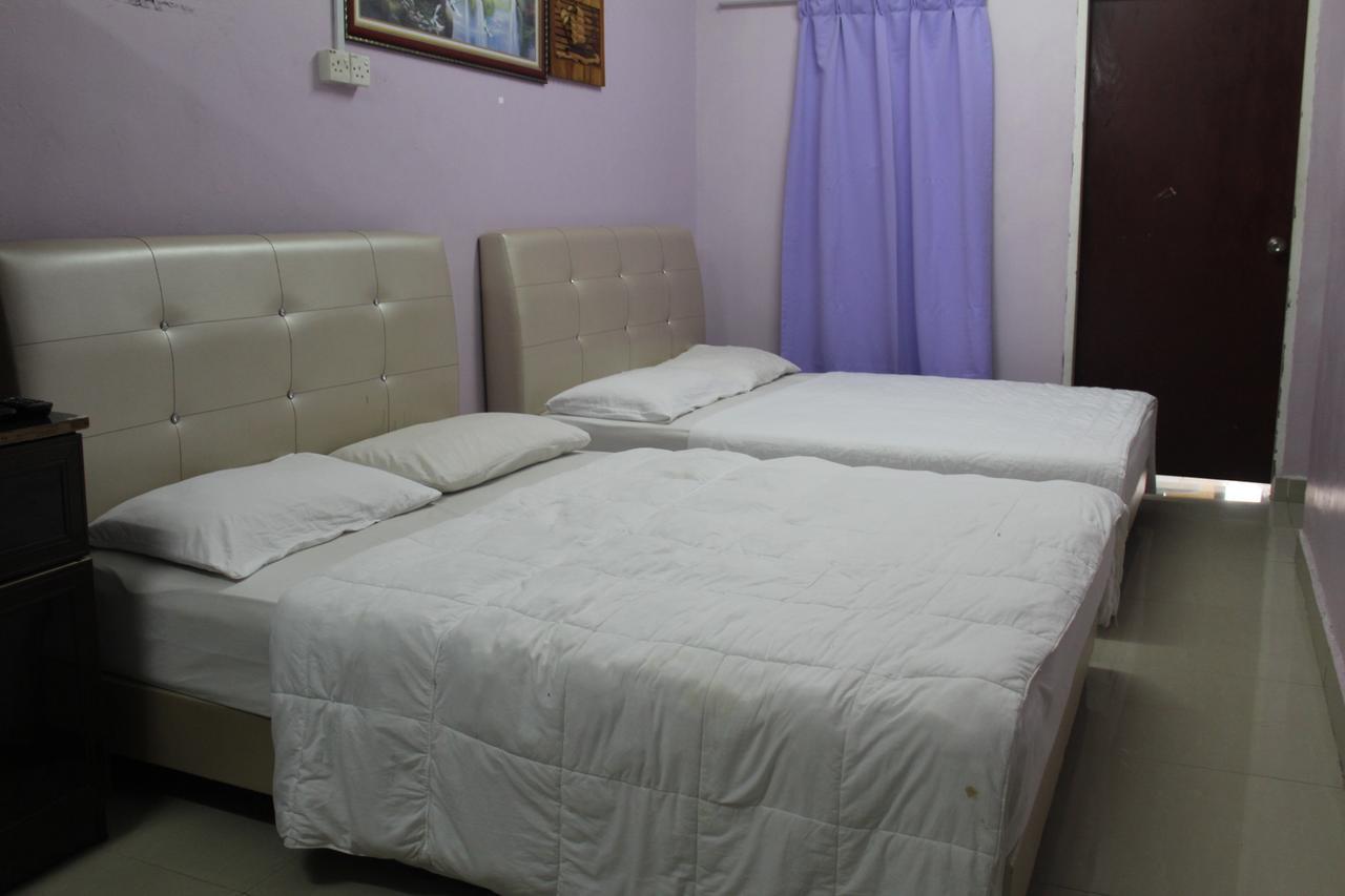 Netasha Holiday Inn Tanah Rata Bagian luar foto