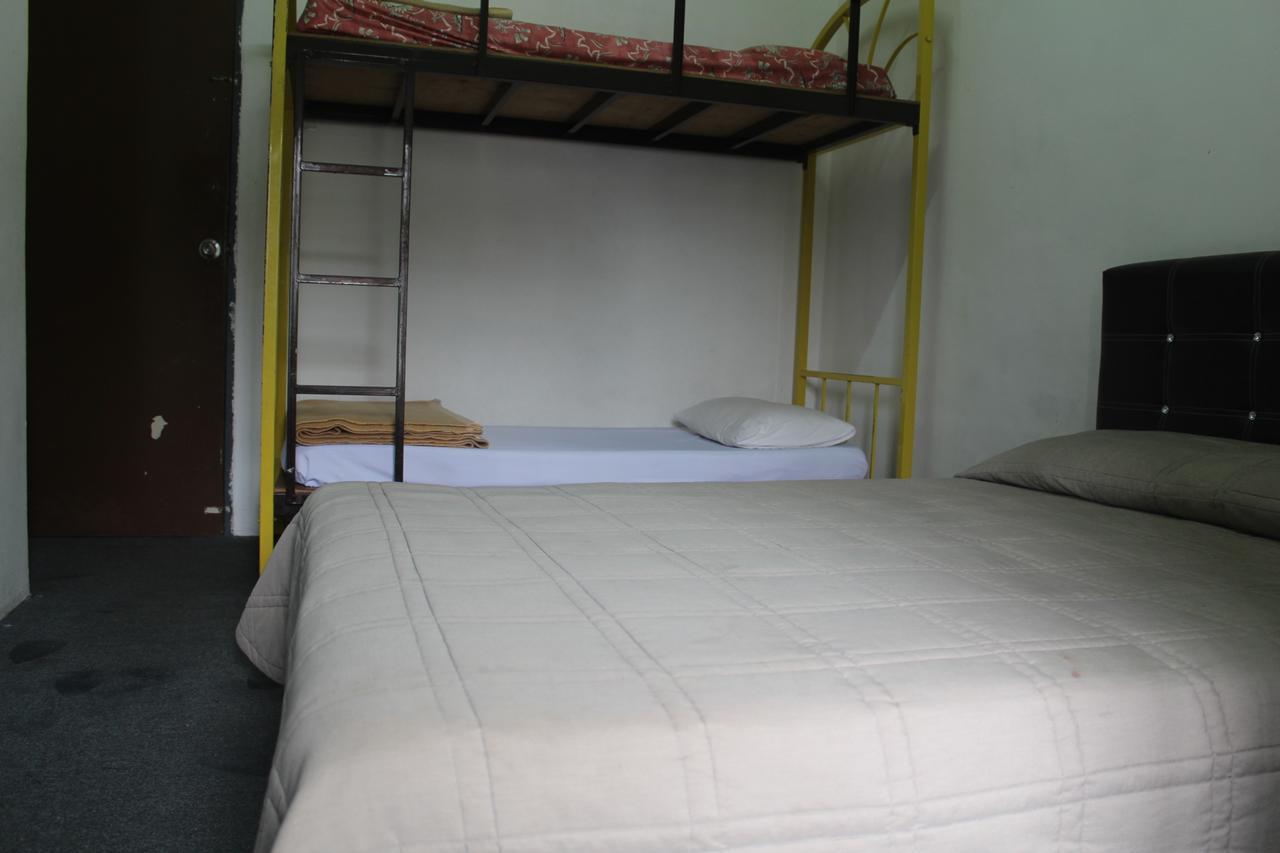 Netasha Holiday Inn Tanah Rata Bagian luar foto